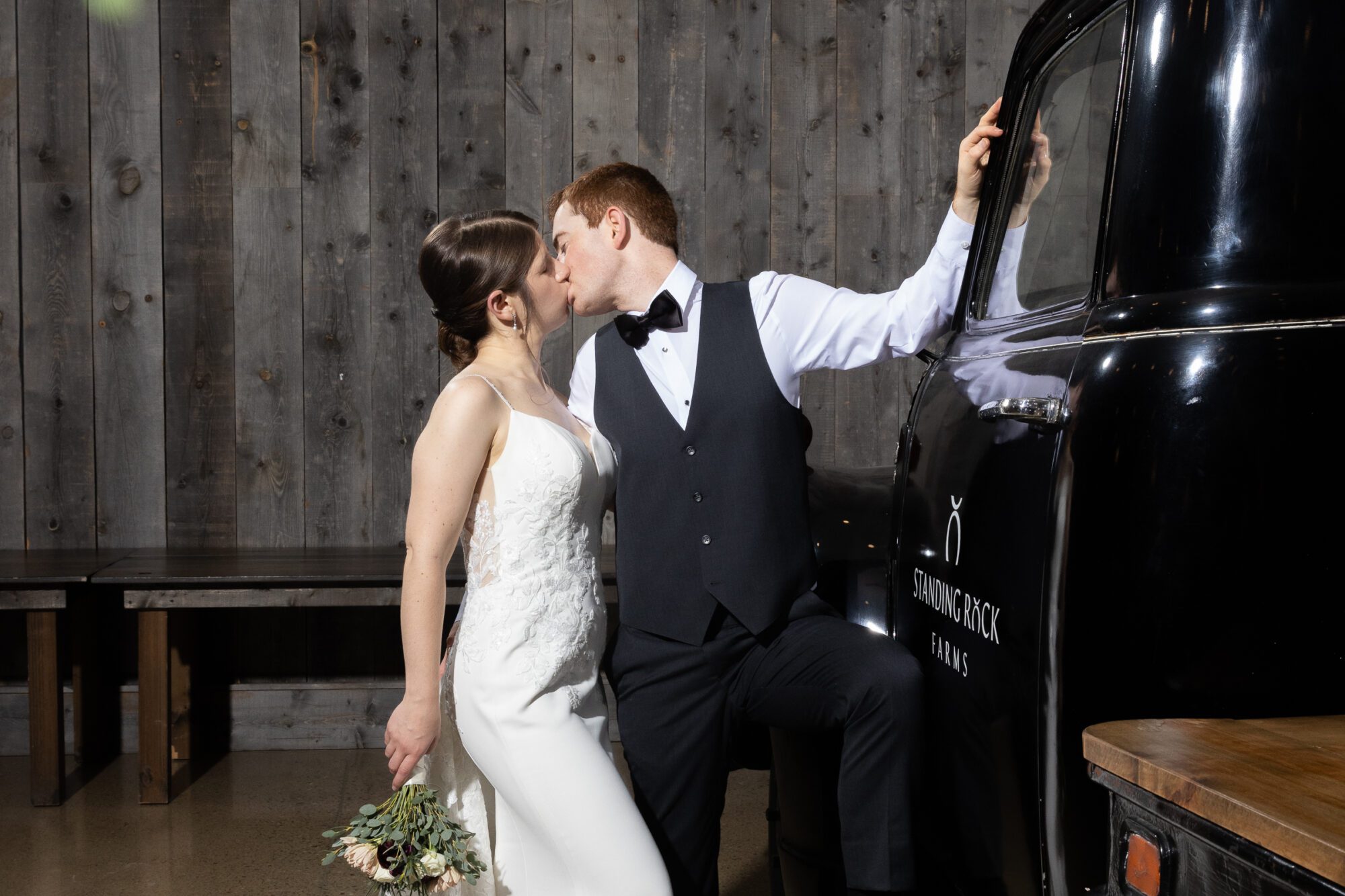 Jewish bride and groom at Standing Rock Farms.