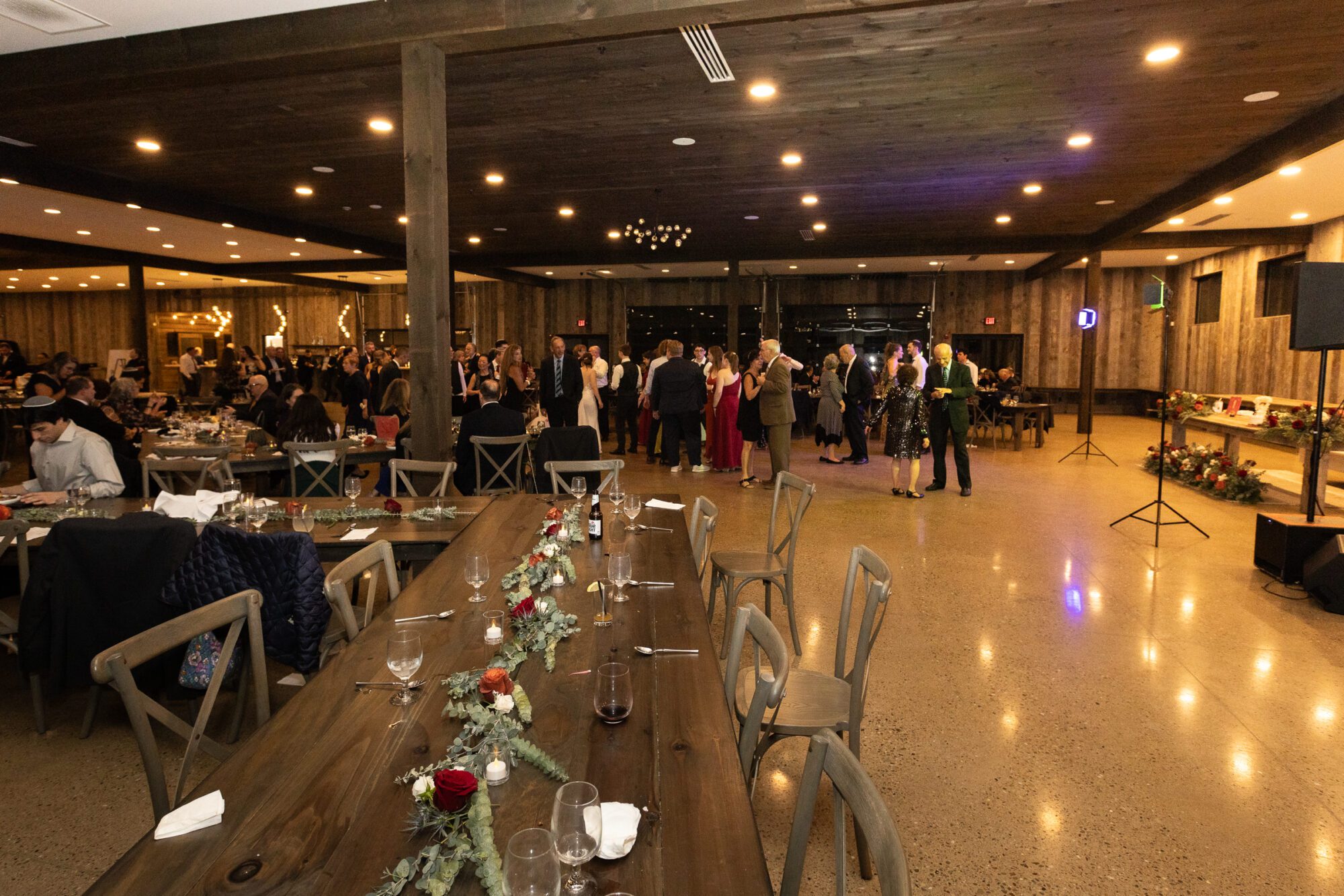 Jewish Wedding Reception at Standing Rock Farms in Madison, Ohio.