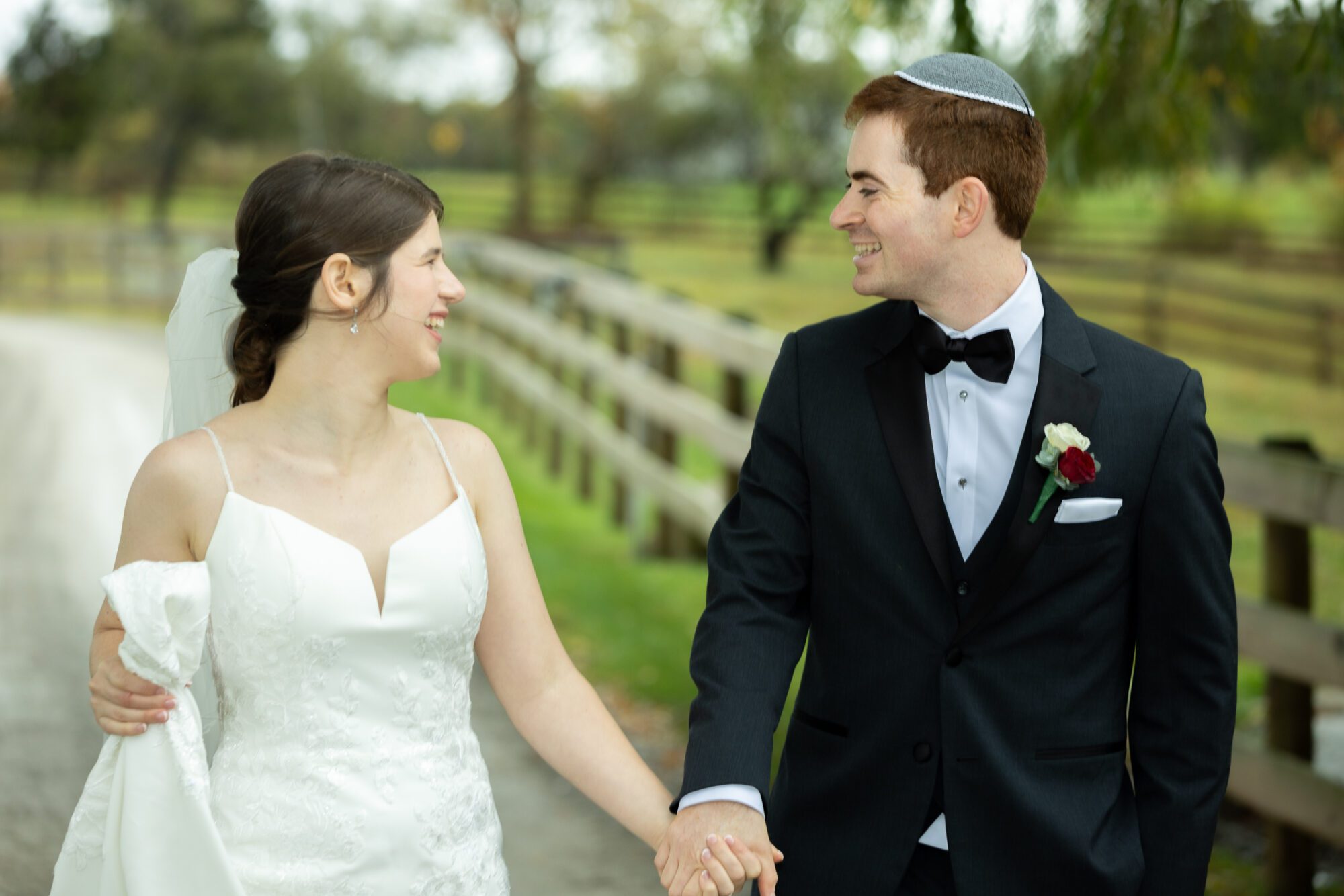 Jewish bride and groom's wedding photos at Standing Rock Farms.